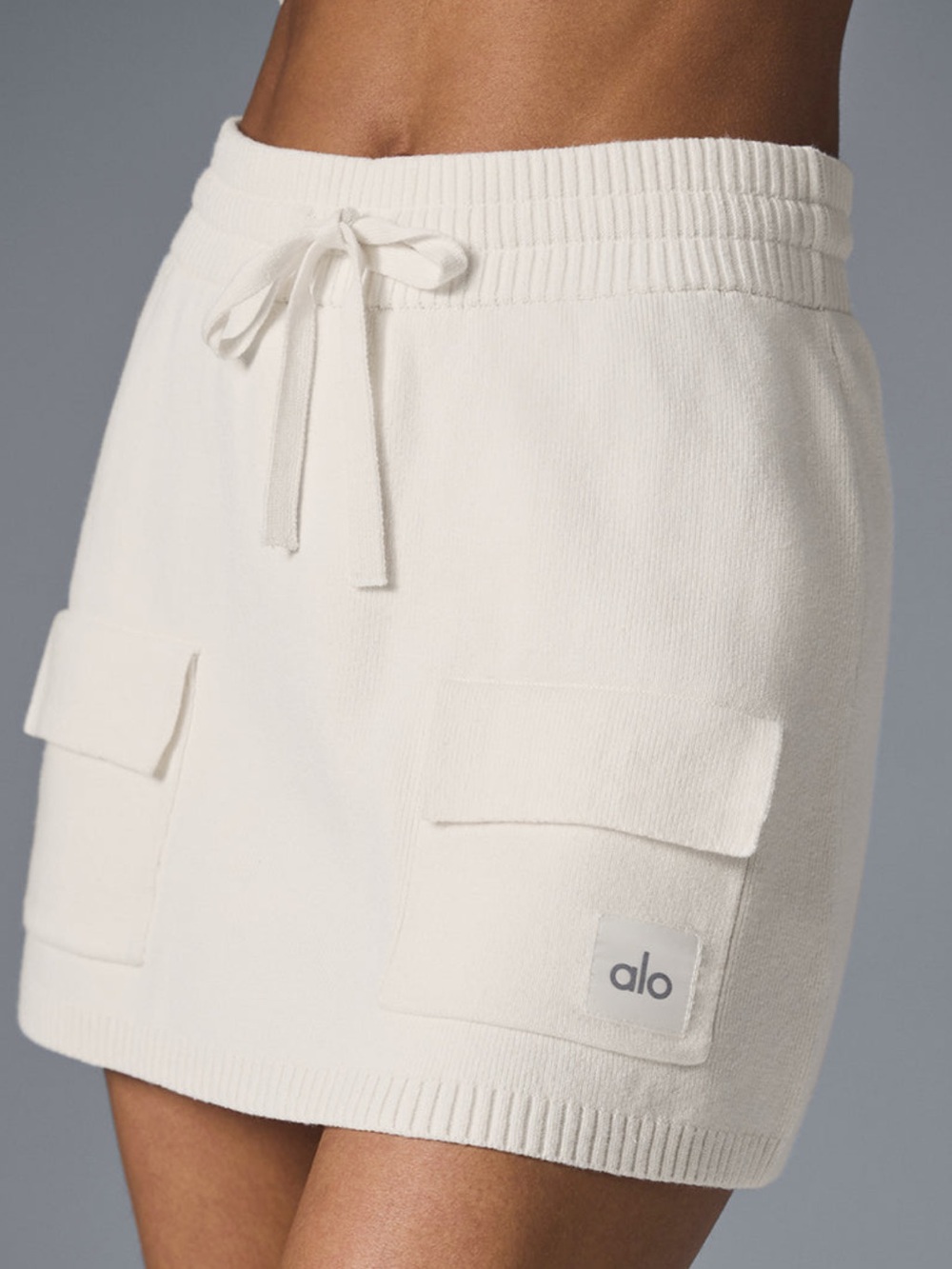 ALO Yoga Ivory Scholar Knit Cargo Skirt S NWT